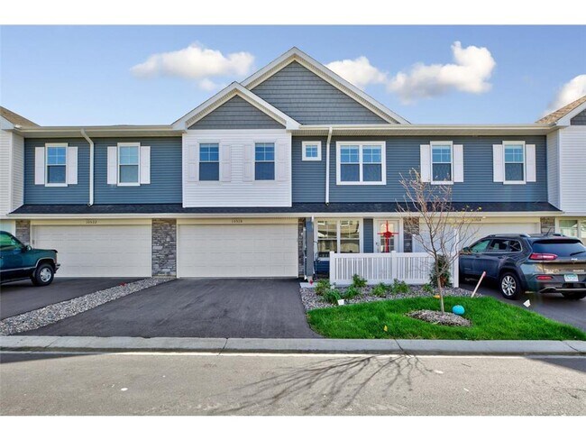 Foto del edificio - 10518 Weston Wy N