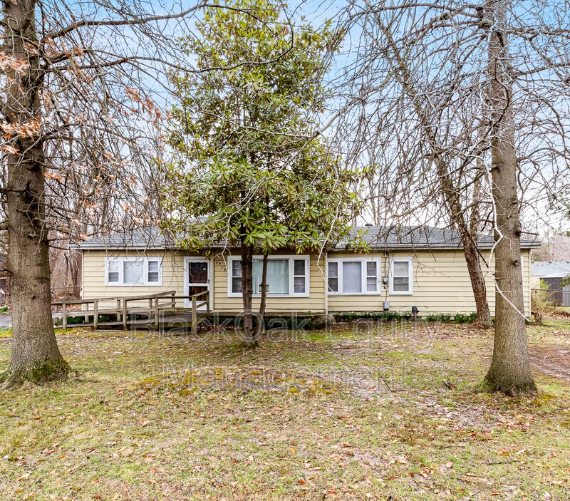 2918 Sunset Dr, New Albany, IN 47150 House Rental in New Albany, IN