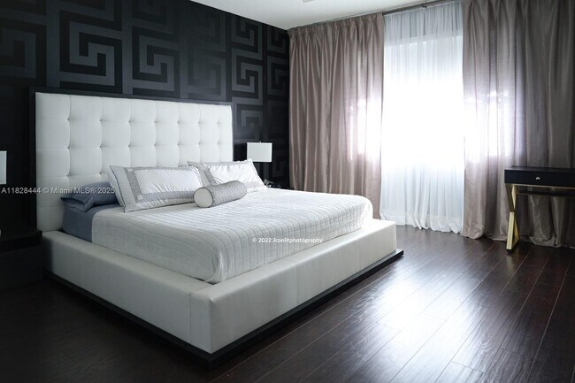 Foto del edificio - 7962 NW 105th Ct