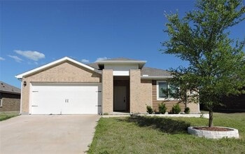 Building Photo - 1307 Community Way