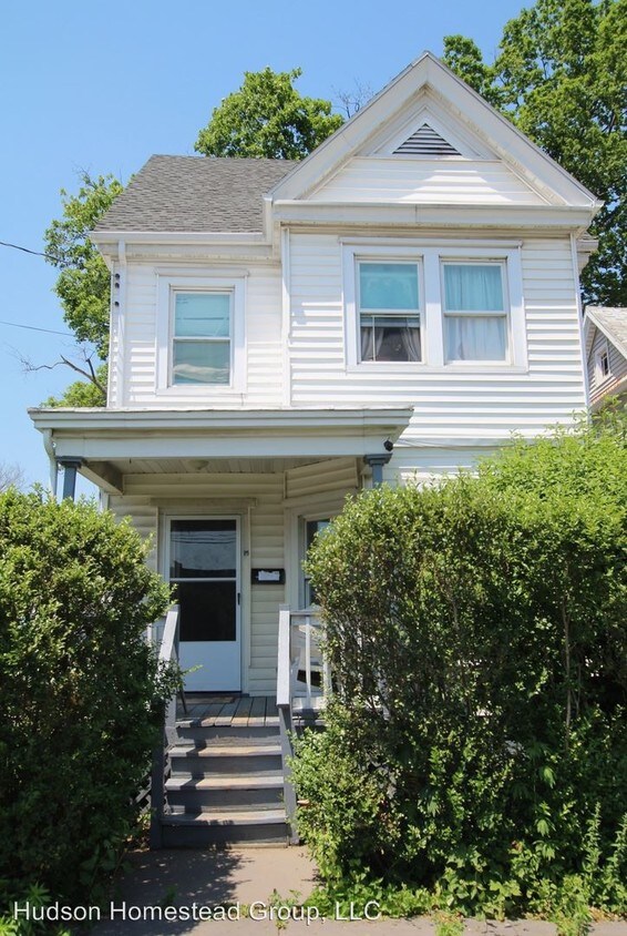 Primary Photo - 4 br, 1 bath House - 15 O'Neil Street