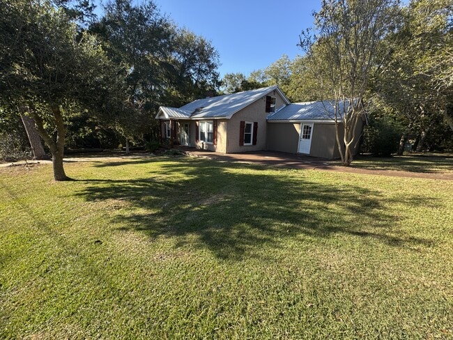 Building Photo - 3986 Fortner St