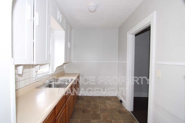 Building Photo - 202-204 Harrison Avenue