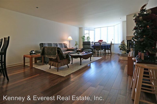 Foto del edificio - 2323 Van Ness Ave