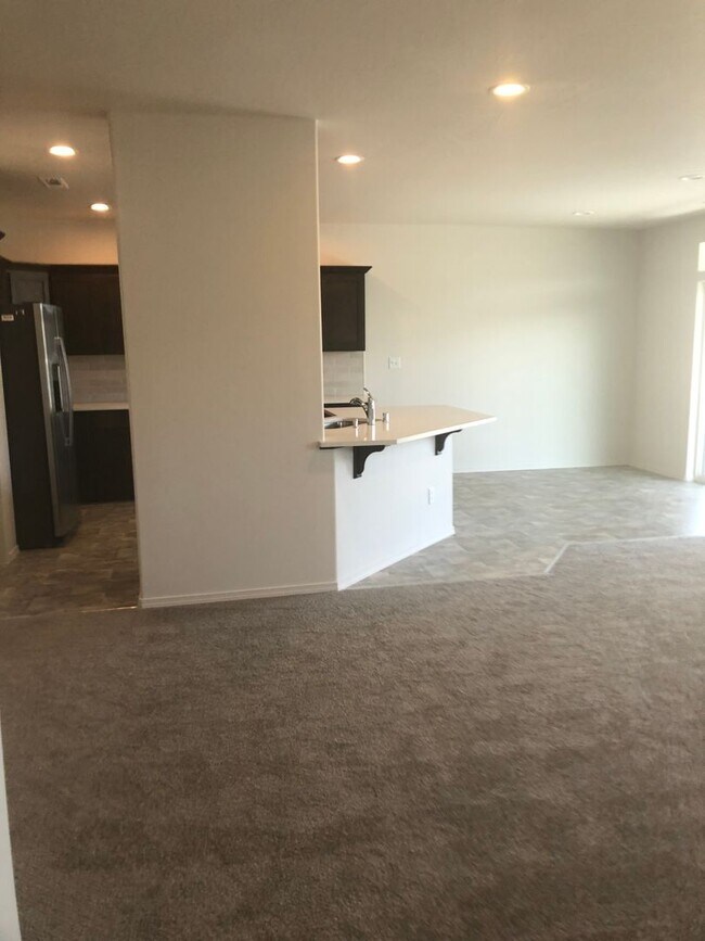 Foto del edificio - Home for Rent!!