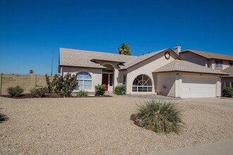 Building Photo - 14318 N 78th Dr