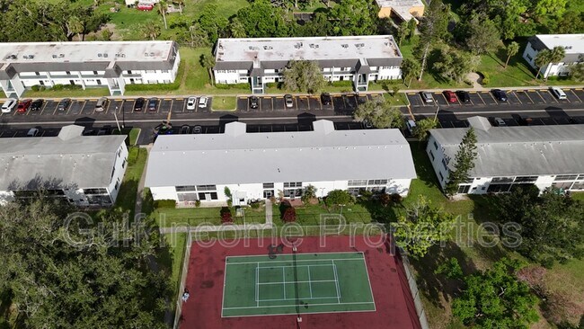 Foto del edificio - 4504 3rd St Cir W