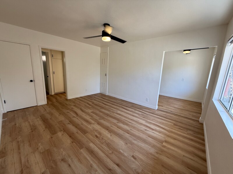 Foto principal - 2743 James M Wood Blvd
