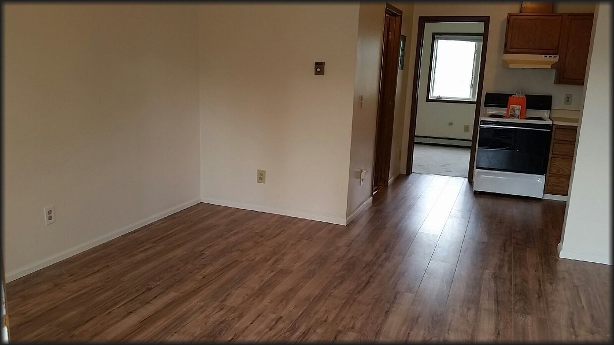 Foto principal - 2504 Eide St