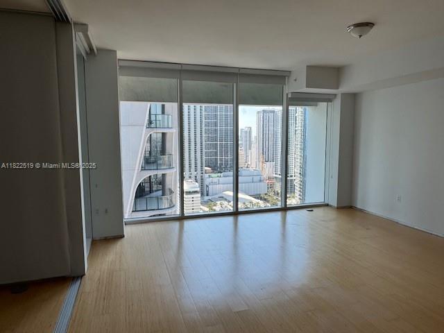 Foto del edificio - 1040 Biscayne Blvd