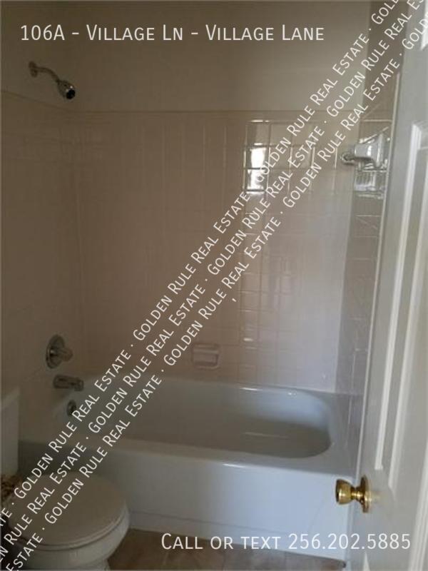 Foto del edificio - 106A - Village Ln-Village Lane