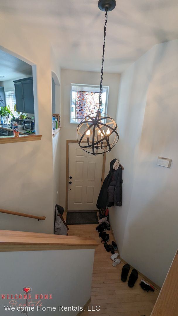 Foto del edificio - 5 br, 2.5 bath House - 1707 198th St. Ct. E
