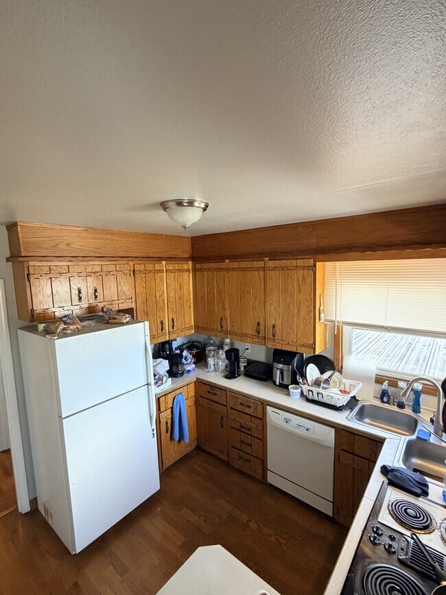 Foto del edificio - 614 S Stevens St