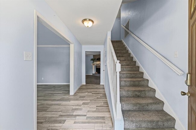 Building Photo - 427 Whitecap Dr