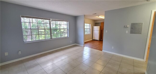 Building Photo - 3819 Riverhills Dr
