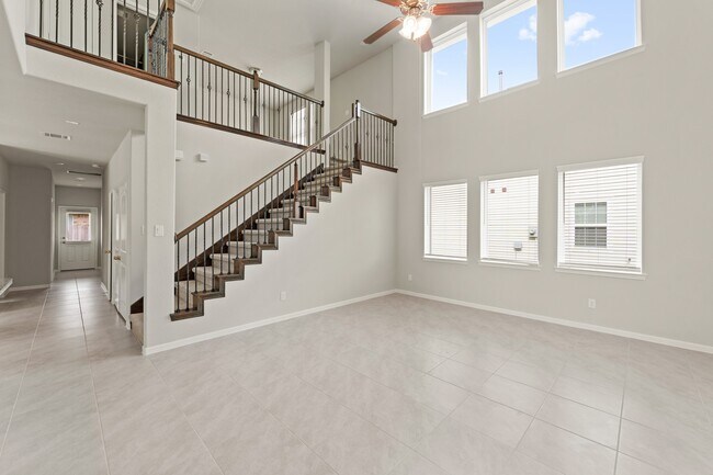 Building Photo - 6322 Prince Pl Dr