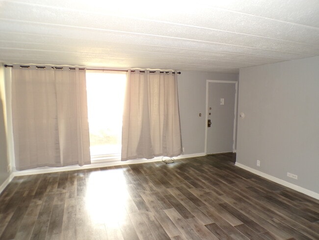 Foto del edificio - 12548 Fairview Ave