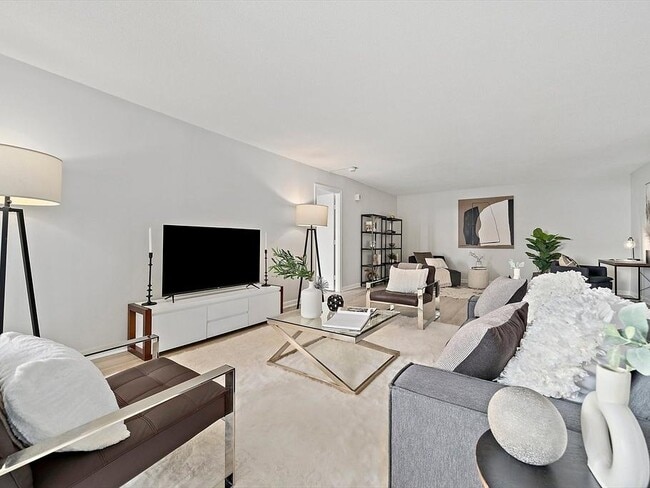 Photo - 280 Boylston St Apartment