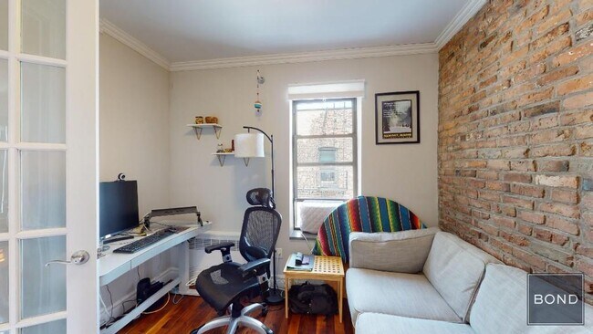Foto del edificio - 1590 Lexington Ave