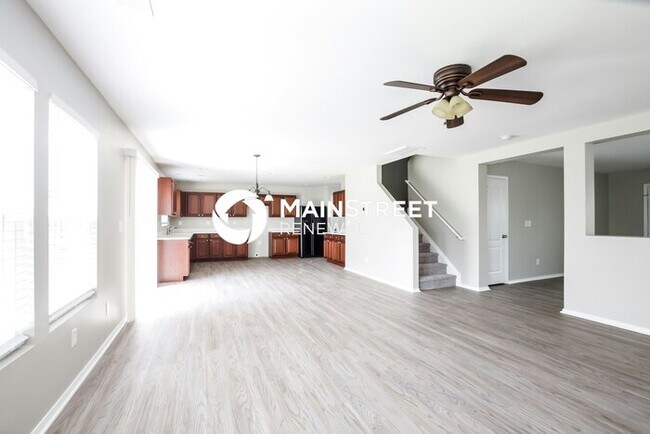 Foto del edificio - 3 Bedroom Pet-Friendly Home in Charlotte, NC with Main Street Renewal