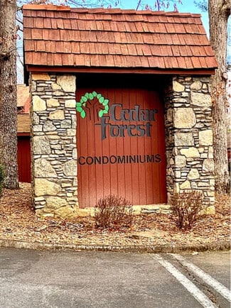 Building Photo - 119 Cedar Forest Trl