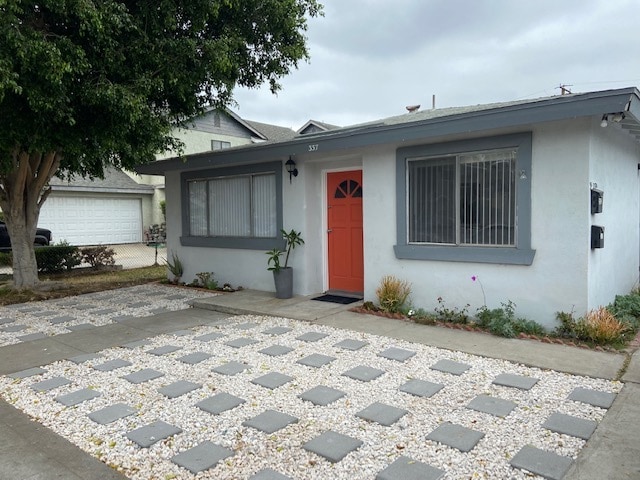 Exterior - Street View - 337 E Amerige Ave