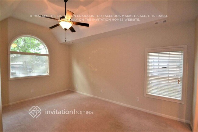 Building Photo - 2650 Freemont St