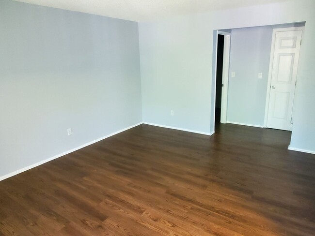 Foto del interior - Cedar Gardens Apartments