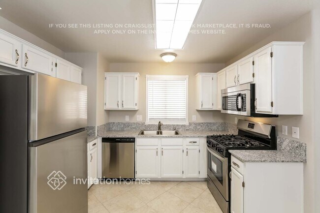 Building Photo - 9173 Sparklewood Ct