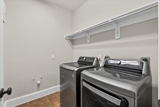 Building Photo - 1117 Hancock Springs Ln Building Photo - 1117 Hancock Springs Ln