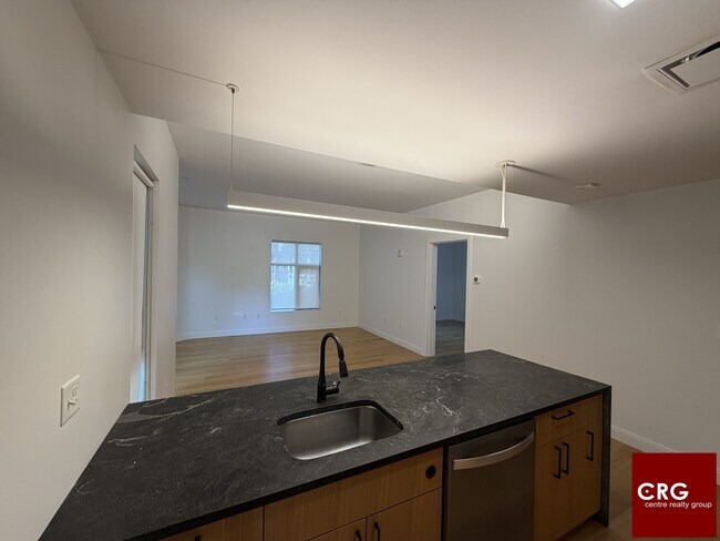 Foto del edificio - 83-84 Gardner St. Unit U109