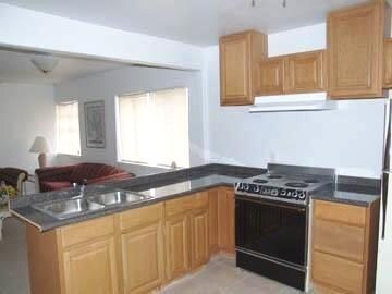 Building Photo - 105 E Red Snapper