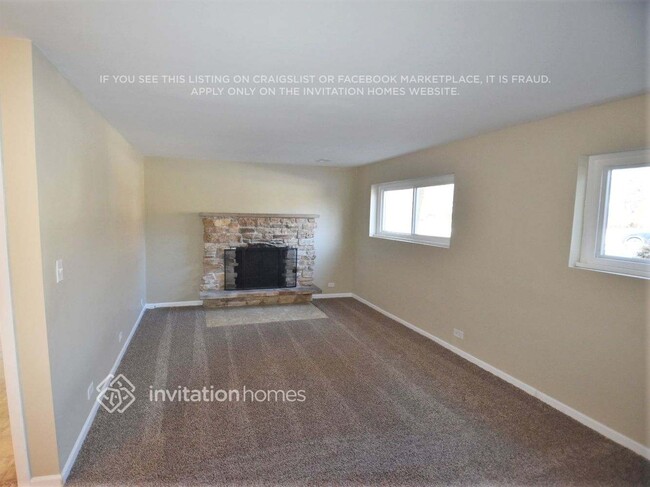 Building Photo - 421 Spruce Dr