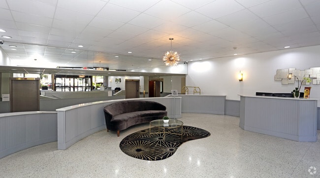 Lobby Photo - 1350 Fifteenth Street
