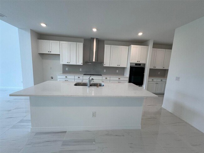 Foto del edificio - 17260 Lake Star Rd