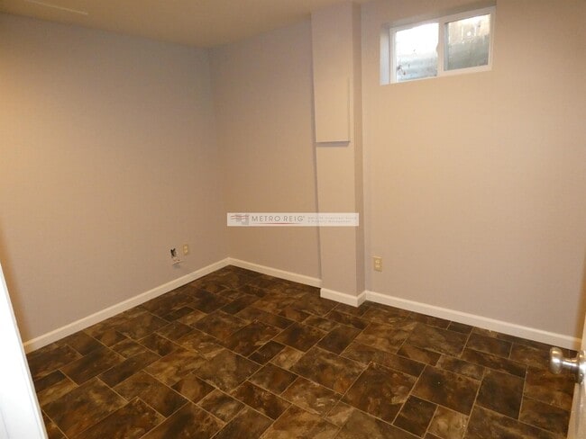 Building Photo - 7576 Matai Ct