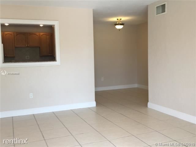 Foto del edificio - 13890 SW 90th Ave