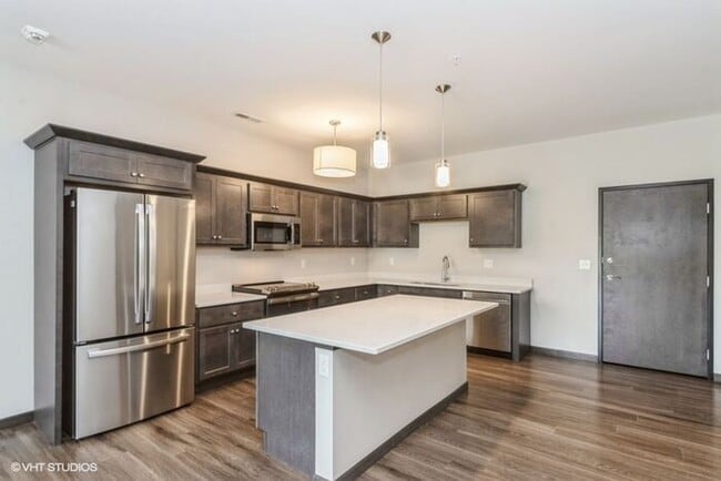 Building Photo - $1,250 | 1 Bedroom, 1 Bathroom Condo | Dog Friendly* | Sublease* | Available for an April 1st, 20...