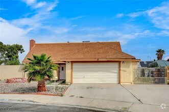 Building Photo - 7182 Acorn Ct