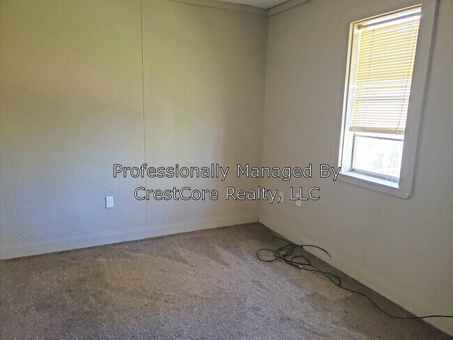 Foto del edificio - 1324 Hillcrest Ave