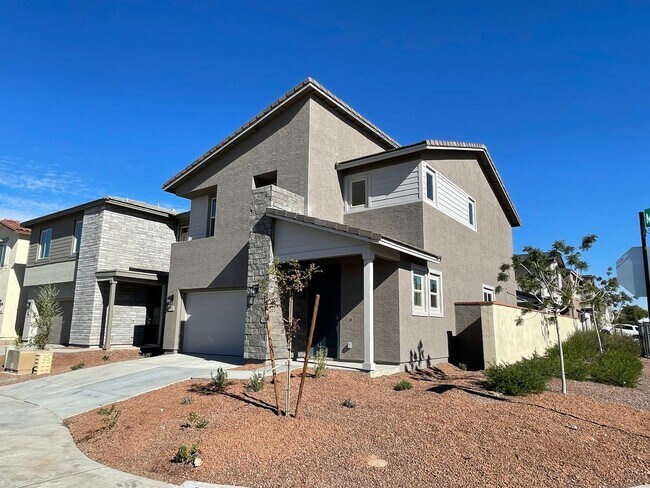 Building Photo - 3 Bedroom/2.5 Bath Verrado Home!