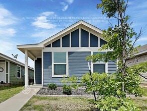 Building Photo - 324 Br Vlg Wy