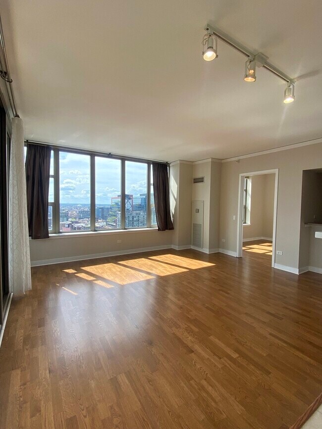 Foto del edificio - 200 N Jefferson St