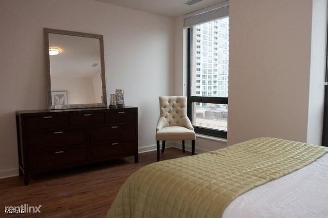 Foto del edificio - 699 S Wells St