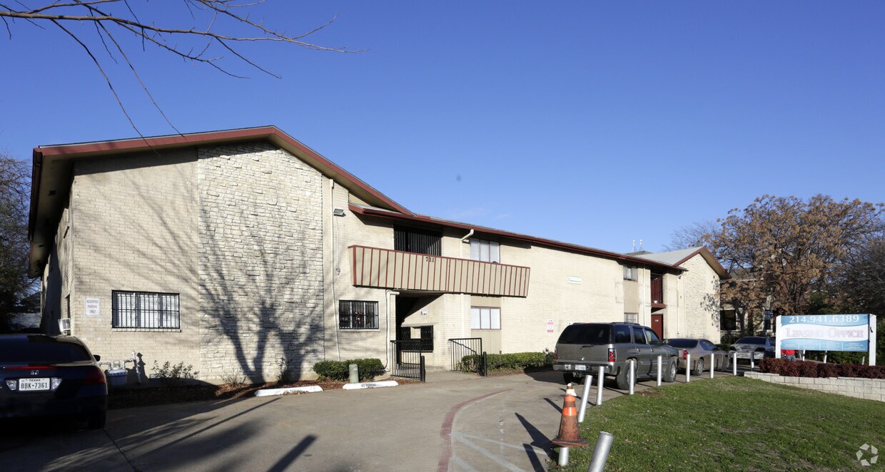 Geneva Apartments Dallas, TX