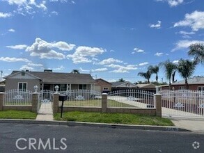 Building Photo - 15045 Hibiscus Ave