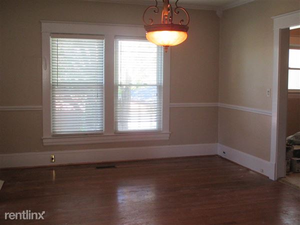 Building Photo - 403 Montlieu Ave