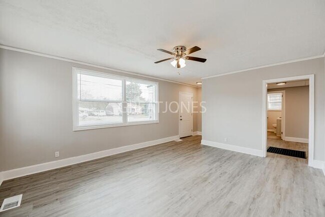 Foto del edificio - 3518 Wilmington Rd