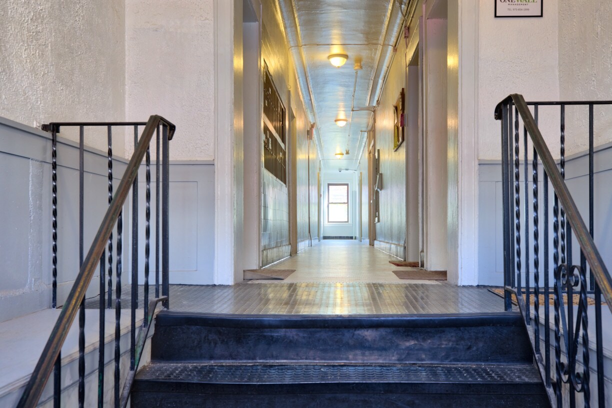 Foto principal - 292 Wainwright St