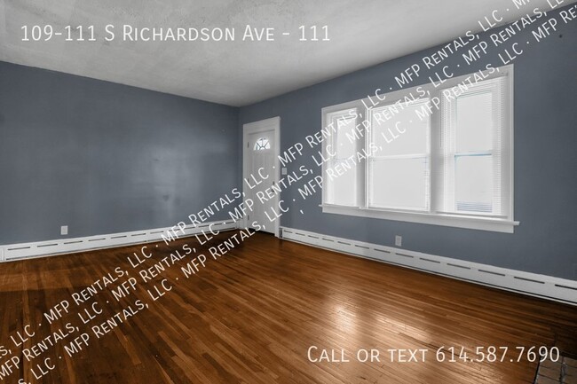 Building Photo - 109-111-111 S Richardson Ave